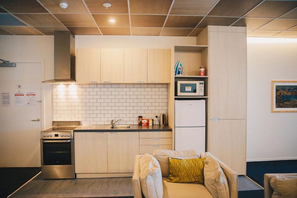 Liberty Apartment Hotel Веллингтон Экстерьер фото